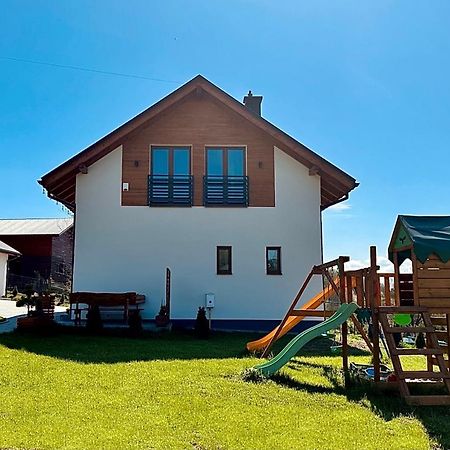 Apartamenty Na Wyrszczku Истебна Екстериор снимка