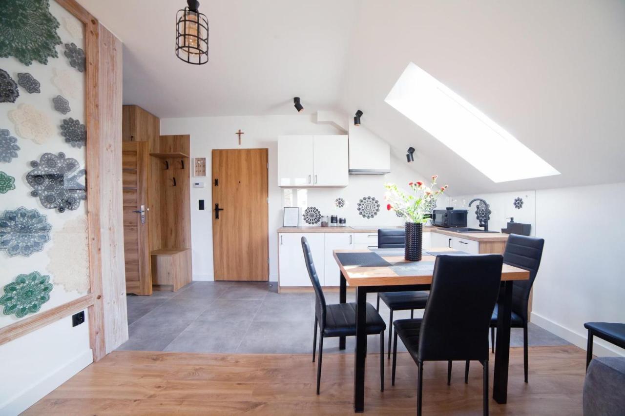 Apartamenty Na Wyrszczku Истебна Екстериор снимка