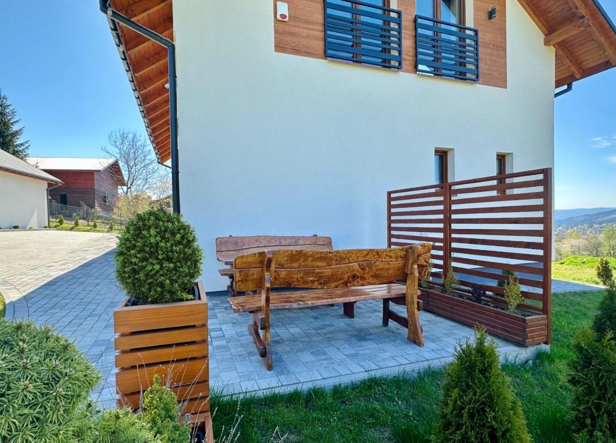 Apartamenty Na Wyrszczku Истебна Екстериор снимка