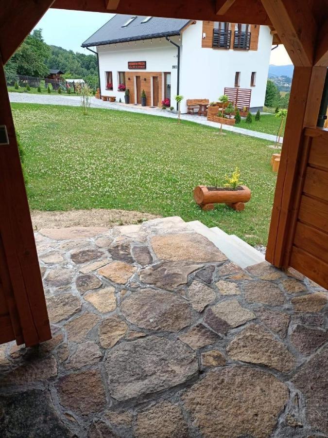 Apartamenty Na Wyrszczku Истебна Екстериор снимка