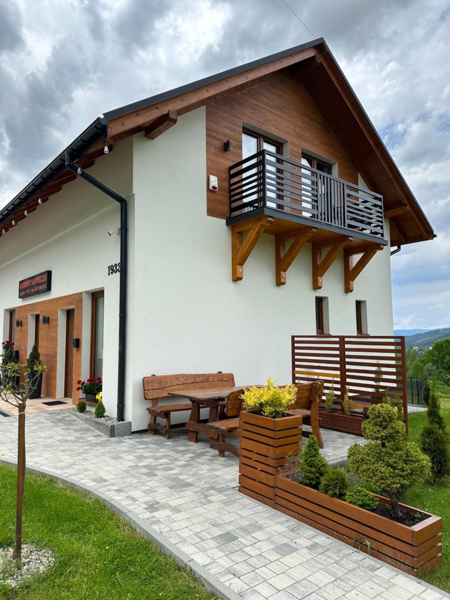 Apartamenty Na Wyrszczku Истебна Екстериор снимка